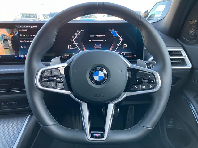 3シリーズ 320dxDriveツーリングMスポーツハイラインP 弊社デモカー サウンドPKG カーブドディスプレイ ステアリングヒータ 全周囲カメラ ACC 軽減ブレーキ 地デジチューナ 電動リアゲート ハーマンカードンスピーカ サンプロテクションガラス(11枚目)