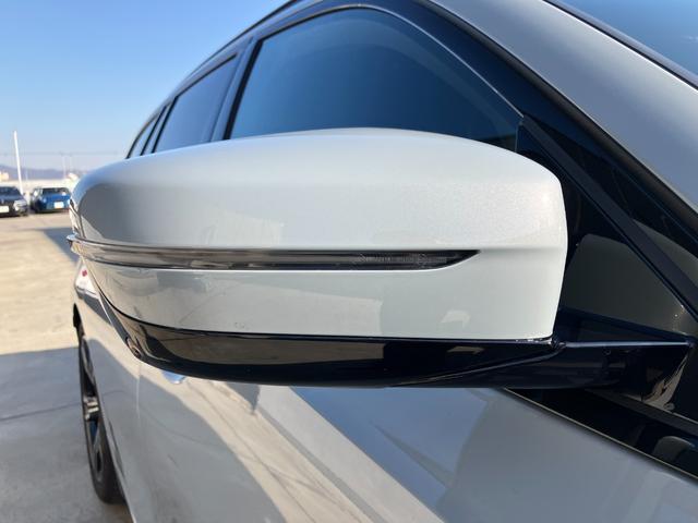 3シリーズ 320dxDriveツーリングMスポーツハイラインP 弊社デモカー サウンドPKG カーブドディスプレイ ステアリングヒータ 全周囲カメラ ACC 軽減ブレーキ 地デジチューナ 電動リアゲート ハーマンカードンスピーカ サンプロテクションガラス(24枚目)