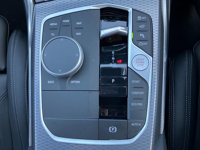 3シリーズ 320dxDriveツーリングMスポーツハイラインP 弊社デモカー サウンドPKG カーブドディスプレイ ステアリングヒータ 全周囲カメラ ACC 軽減ブレーキ 地デジチューナ 電動リアゲート ハーマンカードンスピーカ サンプロテクションガラス(60枚目)