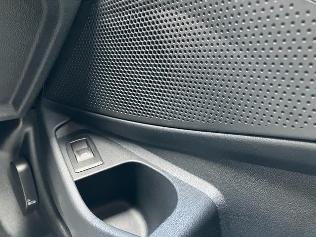 3シリーズ 320d xDriveツーリング Mスポーツ 弊社デモカー ヘッドアップディスプレイ アクティブクルーズコントロール 全周囲カメラ 衝突被害軽減ブレーキ ステアリングヒーター シートヒーター 電動リアゲート アップルカープレイ 4WD(26枚目)