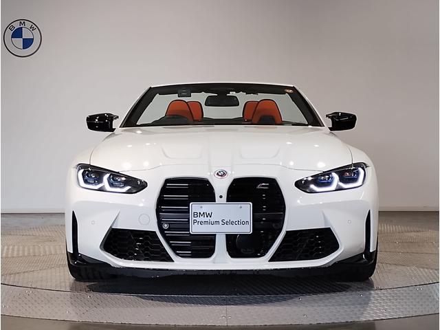 M4 M4カブリオレ コンペティション M xDrive ワンオーナー キャラ三オレンジレザーシート harmanKardonサウンド TVチューナー フロントシートヒーター Mコンパウンドブレーキ レッドキャリパー パーキングアシストプラス 電動シート(5枚目)