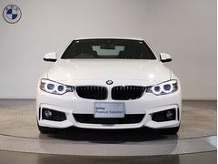 サービス工場では弊社の誇るＢＭＷマイスター資格を取得した熟練メカニックを筆頭にＢＭＷのプロフェッショナルがお客様のお車を整備いたします。 5