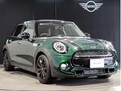 実車をお確かめの上、ご検討のお客様にはエンジン始動やご試乗いただく事も可能です。（一部の車両はご試乗出来ない場合が有ります）　ご来店可能なお客様は是非ご希望車両をお確かめ頂き、ご検討ください。 6
