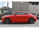 １．８ＴＦＳＩ　Ｓラインコンペティション　フルセグＨＤＤナビ　国内１１０台限定車　ＲＡＹＳ１８インチアルミホイール　車高調　リアウィング　純正ナビ・ＴＶ　ハーフレザーシート(7枚目)