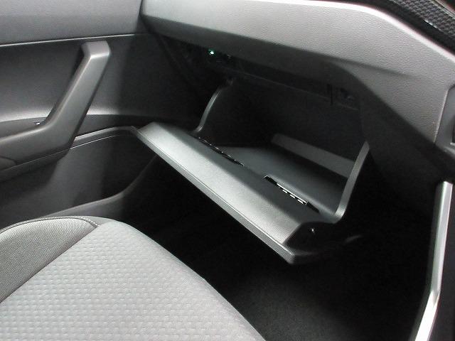 ポロ TSIアクティブ(19枚目)