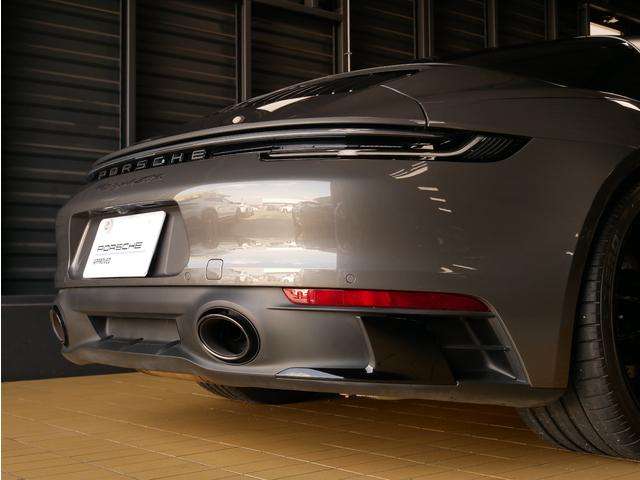 911 911タルガ4GTS エクステリアパッケージハイグロスブラック トラフィックジャムアシスト付ACC パワーステアリングプラス ヘッドレストポルシェクレスト プライバシーガラス レーン チェンジアシスト(7枚目)