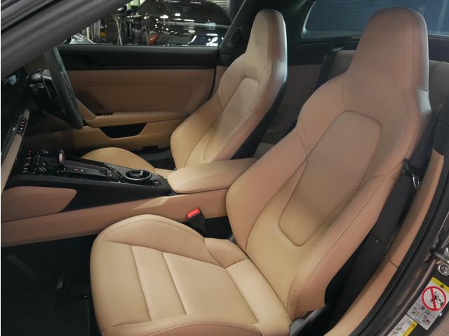 911 911タルガ4GTS エクステリアパッケージハイグロスブラック トラフィックジャムアシスト付ACC パワーステアリングプラス ヘッドレストポルシェクレスト プライバシーガラス レーン チェンジアシスト(13枚目)