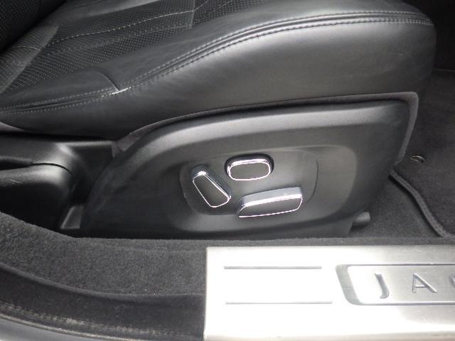 XJ XJ プレミアムラグジュアリー 黒革シート パノラミックサンルーフ  純正20インチアルミブラックポリッシュガリ傷 無しタイヤ4本新品装着済み MERIDIANプレミアムサウンド(13枚目)