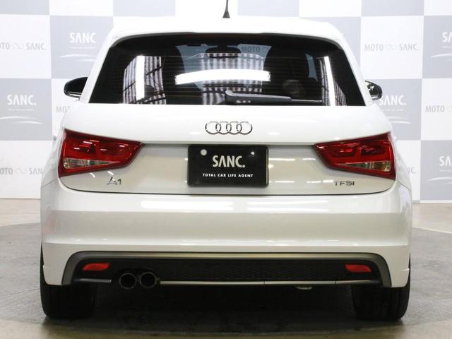 1.4TFSI 2014yモデル S-Lineパッケージ 禁煙車 Sライン専用エアロ・シート・サスペンション 純正ナビ フルセグTV USB 17AW A-STOP(4枚目)