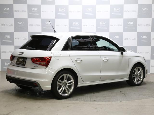 1.4TFSI 2014yモデル S-Lineパッケージ 禁煙車 Sライン専用エアロ・シート・サスペンション 純正ナビ フルセグTV USB 17AW A-STOP(8枚目)