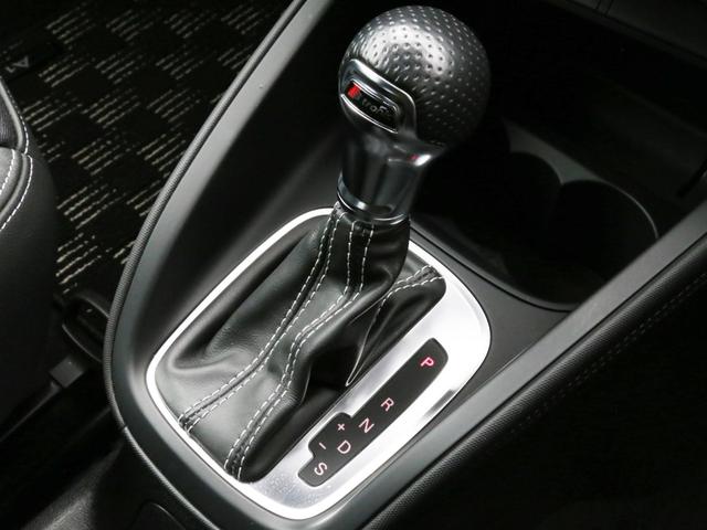 1.4TFSI 2014yモデル S-Lineパッケージ 禁煙車 Sライン専用エアロ・シート・サスペンション 純正ナビ フルセグTV USB 17AW A-STOP(11枚目)