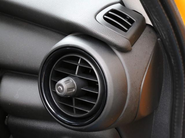 ワン 1オーナー 禁煙車 純正ナビ Bluetooth ミュージックサーバー機能 アイドリングストップ ETC スペアキー有(25枚目)