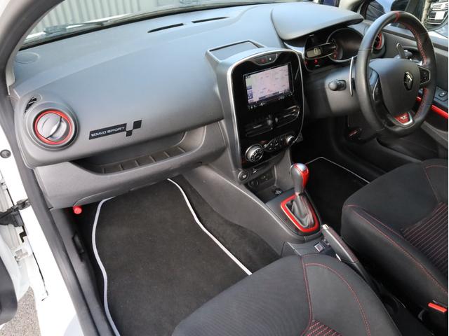 ルノースポール トロフィー 1オーナー 禁煙車 カロッツェリアナビTV Bカメラ レーダー探知機 ドライブレコーダー ディーラー点検記録簿H29.30.R01.02 スペアキー ETC 修復歴無(45枚目)