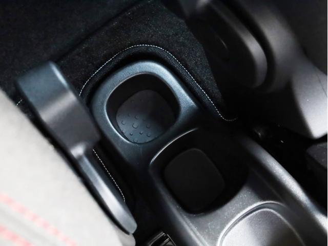 イージー ワンオーナー 禁煙車 パナソニック製ナビTV ドライブレコーダー(スマートレコHD+) ETC 純正15インチアルミホイール 取扱説明書 ディーラー点検記録簿(R01 02) スペアキー有 修復歴無(37枚目)