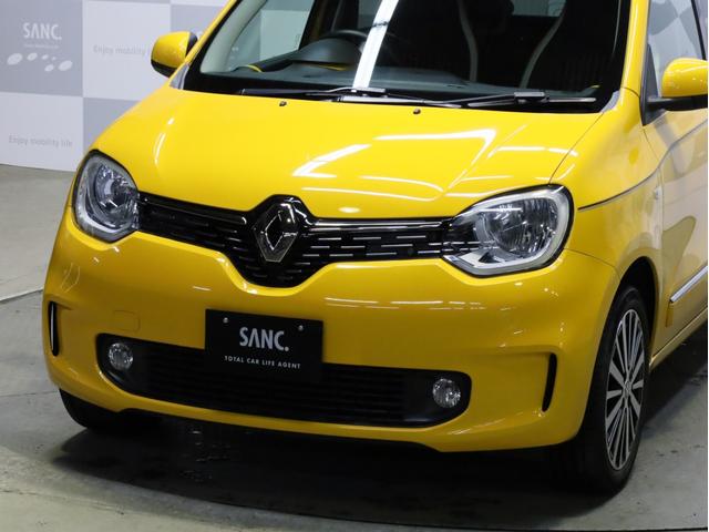 トゥインゴ インテンス　禁煙車　Ａｐｐｌｅ　ＣａｒＰｌａｙ対応　バックカメラ　リアコーナーセンサー　ＥＴＣ　シートヒーター　純正サブウーファー　純正キャリア　純正ドライブレコーダー　マニュアルモード付　ハーフレザーシート（66枚目）