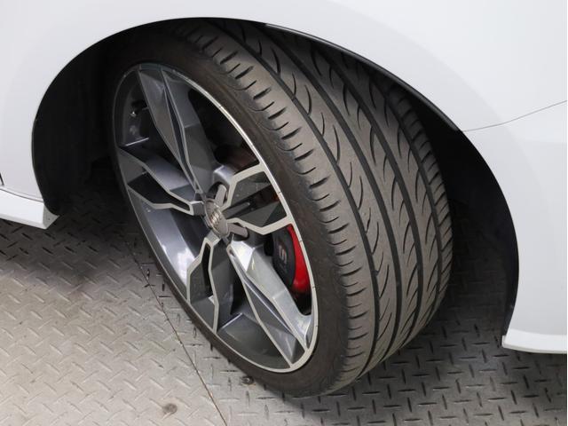 Ｓ１スポーツバック 　禁煙車　６速ＭＴ　フルタイム４ＷＤ　純正１８インチアルミホイール　純正ナビＴＶ　バックカメラ　ＴＶキャンセラー　ユピテル製ドライブレコーダー　レーダー探知機　ＥＴＣ　スマートキー　取説　スペアキー有（24枚目）