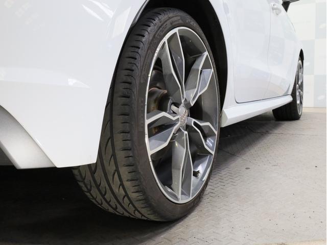 Ｓ１スポーツバック 　禁煙車　６速ＭＴ　フルタイム４ＷＤ　純正１８インチアルミホイール　純正ナビＴＶ　バックカメラ　ＴＶキャンセラー　ユピテル製ドライブレコーダー　レーダー探知機　ＥＴＣ　スマートキー　取説　スペアキー有（27枚目）