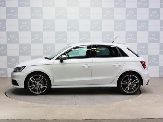 Ｓ１スポーツバック 　禁煙車　６速ＭＴ　フルタイム４ＷＤ　純正１８インチアルミホイール　純正ナビＴＶ　バックカメラ　ＴＶキャンセラー　ユピテル製ドライブレコーダー　レーダー探知機　ＥＴＣ　スマートキー　取説　スペアキー有（32枚目）