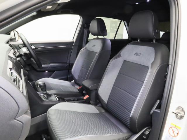 Ｔ－ロック ＴＤＩ　Ｒライン　禁煙　専用エクステリア　専用１９インチＡＷ　アダプティブシャシーコントロールＤＣＣ　専用ハーフレザースポーツシート　専用ステアリングホイール　ステンレスペダル　プログレッシブステアリング（12枚目）