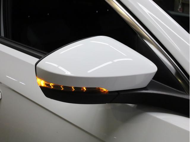 Ｔ－ロック ＴＤＩ　Ｒライン　禁煙　専用エクステリア　専用１９インチＡＷ　アダプティブシャシーコントロールＤＣＣ　専用ハーフレザースポーツシート　専用ステアリングホイール　ステンレスペダル　プログレッシブステアリング（80枚目）