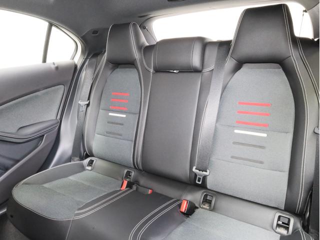 Ａクラス Ａ１８０　ＡＭＧ　スタイル　禁煙　レーダーセーフティ　ＡＭＧスタイリングＰＫＧ　ナビ　フルセグ　Ｂカメラ　前後センサー　パークアシスト　ＬＥＤヘッドライト　オートマチックハイビーム　アダプティブクルーズコントロール　レーンキープ（12枚目）