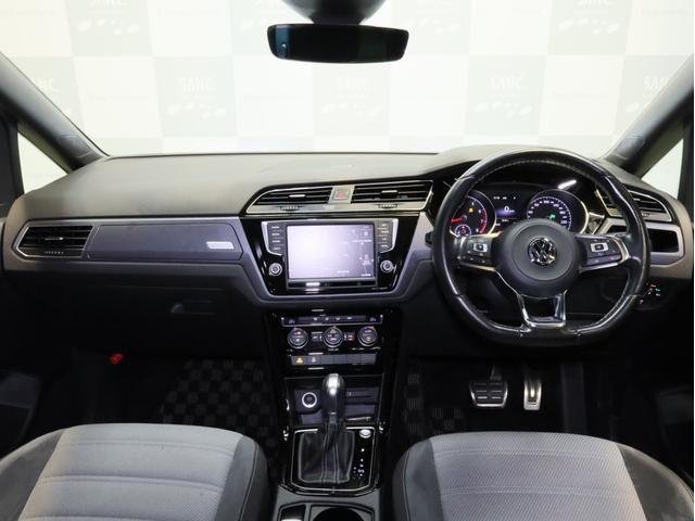 VOLKSWAGEN GOLF TOURAN TSI R LINE