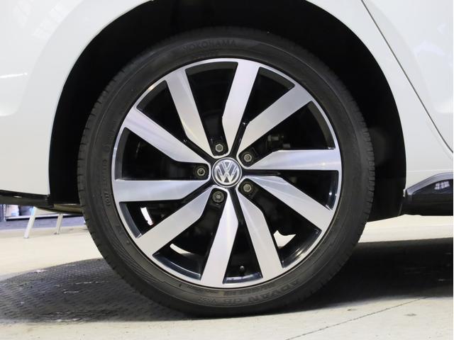 VOLKSWAGEN GOLF TOURAN TSI R LINE