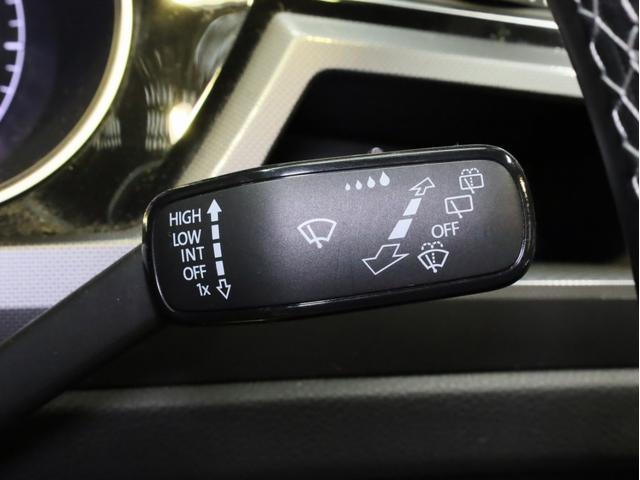 VOLKSWAGEN GOLF TOURAN TSI R LINE