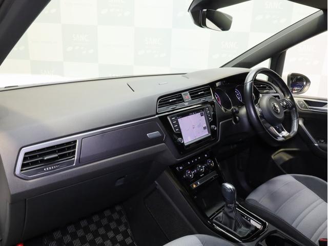 VOLKSWAGEN GOLF TOURAN TSI R LINE