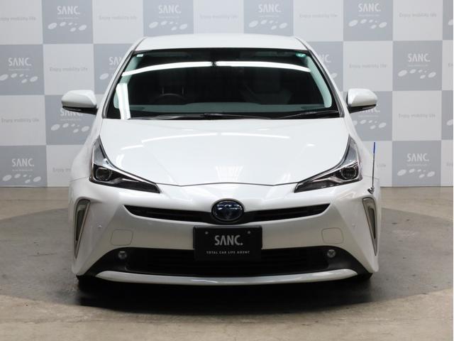 プリウス ＳセーフティプラスＩＩ　禁煙車　レーダークルーズコントロール　レーントレーシングアシスト　純正ナビＴＶ　Ｂｌｕｅｔｏｏｔｈ接続　バックカメラ　デジタルルームミラー　ブラインドスポット　ＬＥＤヘッドライト　オートハイビーム（31枚目）