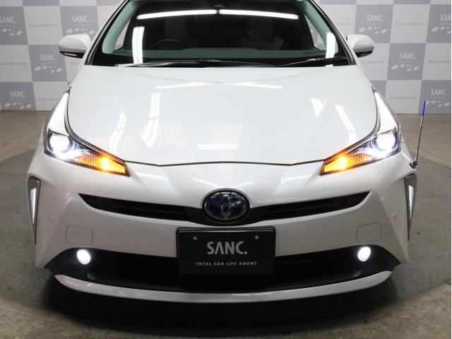 プリウス ＳセーフティプラスＩＩ　禁煙車　レーダークルーズコントロール　レーントレーシングアシスト　純正ナビＴＶ　Ｂｌｕｅｔｏｏｔｈ接続　バックカメラ　デジタルルームミラー　ブラインドスポット　ＬＥＤヘッドライト　オートハイビーム（32枚目）