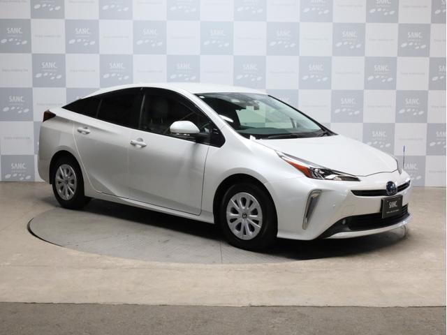 プリウス ＳセーフティプラスＩＩ　禁煙車　レーダークルーズコントロール　レーントレーシングアシスト　純正ナビＴＶ　Ｂｌｕｅｔｏｏｔｈ接続　バックカメラ　デジタルルームミラー　ブラインドスポット　ＬＥＤヘッドライト　オートハイビーム（39枚目）