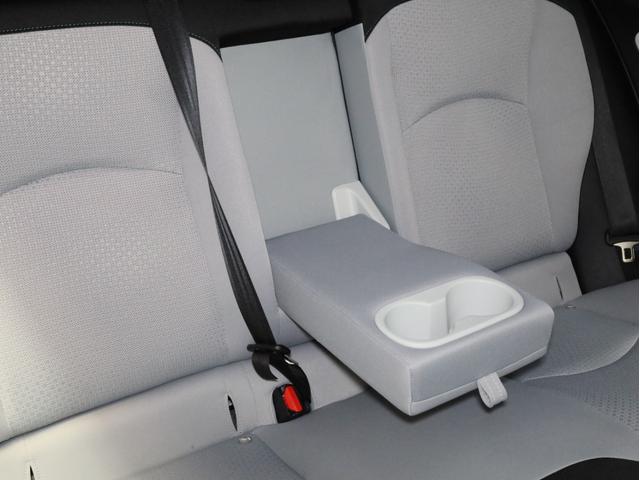 プリウス ＳセーフティプラスＩＩ　禁煙車　レーダークルーズコントロール　レーントレーシングアシスト　純正ナビＴＶ　Ｂｌｕｅｔｏｏｔｈ接続　バックカメラ　デジタルルームミラー　ブラインドスポット　ＬＥＤヘッドライト　オートハイビーム（60枚目）