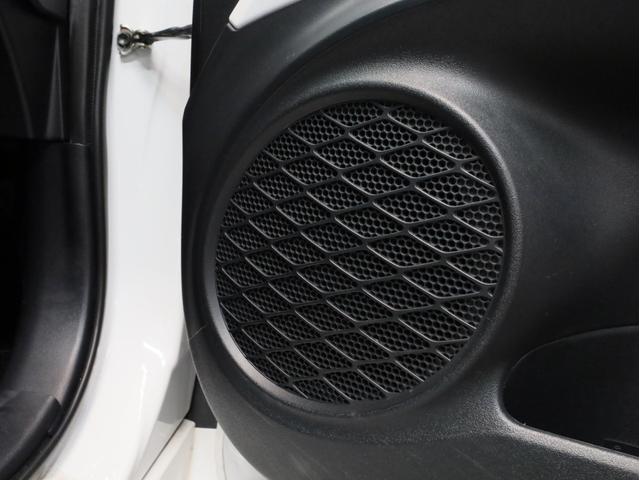 プリウス ＳセーフティプラスＩＩ　禁煙車　レーダークルーズコントロール　レーントレーシングアシスト　純正ナビＴＶ　Ｂｌｕｅｔｏｏｔｈ接続　バックカメラ　デジタルルームミラー　ブラインドスポット　ＬＥＤヘッドライト　オートハイビーム（67枚目）