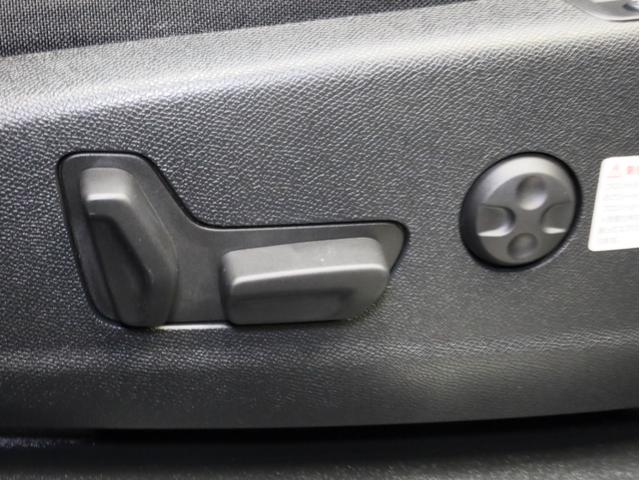 5008 クロスシティ ブルーHDi 禁煙 アドバンスドグリップコントロール ダウンヒルアシスト パノラミックサンルーフ ハンズフリー電動Rゲート 18AW フルLEDヘッドライト 上方視点付バックカメラ アルカンターラテップレザーシート(11枚目)