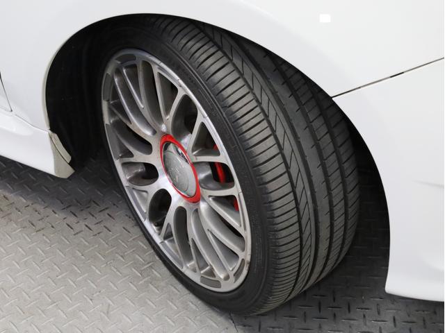 アバルト595 ツーリズモ 禁煙1オーナー 茶革シート レコードモンツァマフラー カロッツェリア製2DINナビ フルセグTV DVD再生 バックカメラ リアコーナーセンサー 17インチアルミホイール バイキセノンヘッドライト(24枚目)