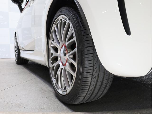 アバルト595 ツーリズモ 禁煙1オーナー 茶革シート レコードモンツァマフラー カロッツェリア製2DINナビ フルセグTV DVD再生 バックカメラ リアコーナーセンサー 17インチアルミホイール バイキセノンヘッドライト(26枚目)