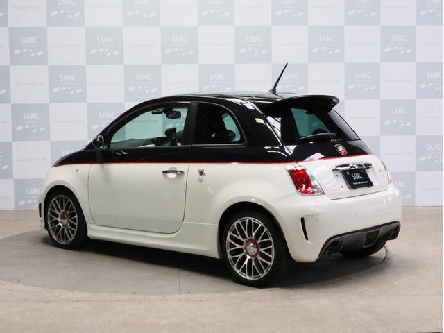 アバルト595 ツーリズモ 禁煙1オーナー 茶革シート レコードモンツァマフラー カロッツェリア製2DINナビ フルセグTV DVD再生 バックカメラ リアコーナーセンサー 17インチアルミホイール バイキセノンヘッドライト(31枚目)