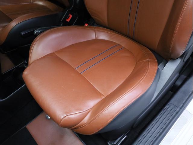 アバルト595 ツーリズモ 禁煙1オーナー 茶革シート レコードモンツァマフラー カロッツェリア製2DINナビ フルセグTV DVD再生 バックカメラ リアコーナーセンサー 17インチアルミホイール バイキセノンヘッドライト(52枚目)