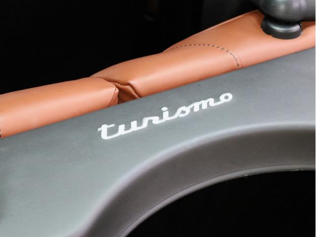 アバルト595 ツーリズモ 禁煙1オーナー 茶革シート レコードモンツァマフラー カロッツェリア製2DINナビ フルセグTV DVD再生 バックカメラ リアコーナーセンサー 17インチアルミホイール バイキセノンヘッドライト(66枚目)