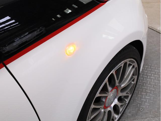 アバルト595 ツーリズモ 禁煙1オーナー 茶革シート レコードモンツァマフラー カロッツェリア製2DINナビ フルセグTV DVD再生 バックカメラ リアコーナーセンサー 17インチアルミホイール バイキセノンヘッドライト(76枚目)