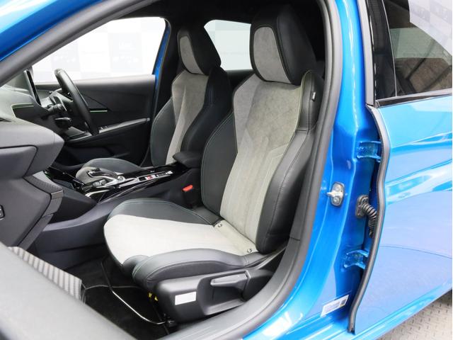 208 GTライン 禁煙 被害軽減ブレーキ アクティブクルーズコントロール レーンキープアシスト ブラインドスポットモニター フルLEDヘッドライト インテリジェントハイビーム 17インチAW バックカメラ 前後センサー(10枚目)