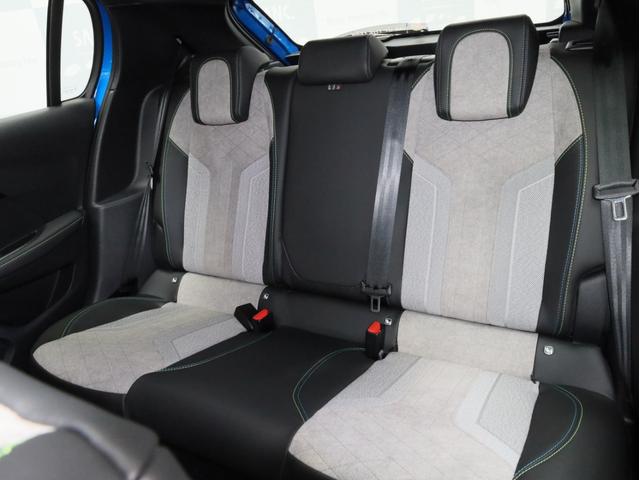 208 GTライン 禁煙 被害軽減ブレーキ アクティブクルーズコントロール レーンキープアシスト ブラインドスポットモニター フルLEDヘッドライト インテリジェントハイビーム 17インチAW バックカメラ 前後センサー(11枚目)