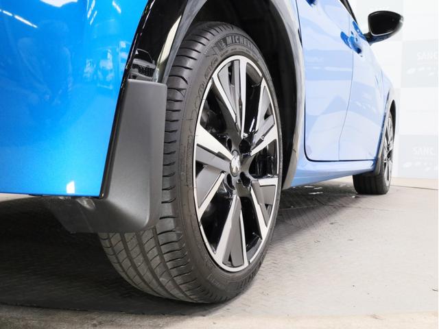 208 GTライン 禁煙 被害軽減ブレーキ アクティブクルーズコントロール レーンキープアシスト ブラインドスポットモニター フルLEDヘッドライト インテリジェントハイビーム 17インチAW バックカメラ 前後センサー(30枚目)