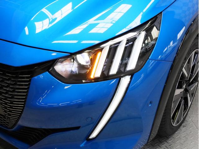 208 GTライン 禁煙 被害軽減ブレーキ アクティブクルーズコントロール レーンキープアシスト ブラインドスポットモニター フルLEDヘッドライト インテリジェントハイビーム 17インチAW バックカメラ 前後センサー(69枚目)