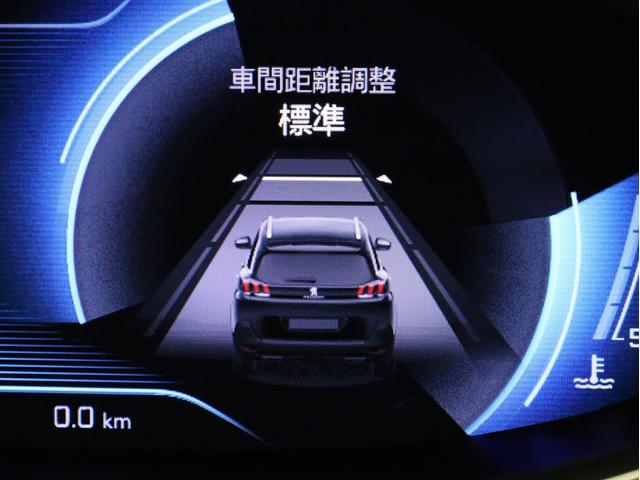3008 ブルーHDi クリーンエディション 禁煙 アクティブクルーズコントロール 衝突被害軽減ブレーキ カープレイ対応 レーンキープアシスト ブラインドスポットアシスト LEDヘッドライト ハイビームアシスト バックカメラ サイドカメラ ETC(4枚目)