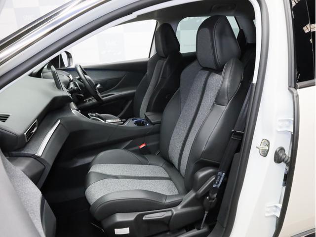 3008 ブルーHDi クリーンエディション 禁煙 アクティブクルーズコントロール 衝突被害軽減ブレーキ カープレイ対応 レーンキープアシスト ブラインドスポットアシスト LEDヘッドライト ハイビームアシスト バックカメラ サイドカメラ ETC(11枚目)