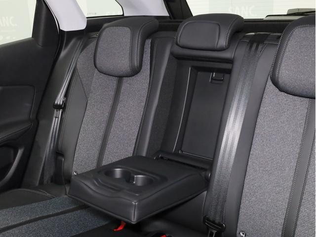 3008 ブルーHDi クリーンエディション 禁煙 アクティブクルーズコントロール 衝突被害軽減ブレーキ カープレイ対応 レーンキープアシスト ブラインドスポットアシスト LEDヘッドライト ハイビームアシスト バックカメラ サイドカメラ ETC(55枚目)