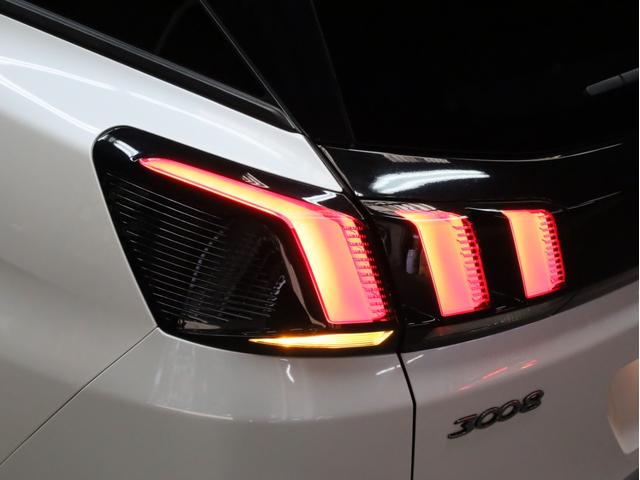 3008 ブルーHDi クリーンエディション 禁煙 アクティブクルーズコントロール 衝突被害軽減ブレーキ カープレイ対応 レーンキープアシスト ブラインドスポットアシスト LEDヘッドライト ハイビームアシスト バックカメラ サイドカメラ ETC(70枚目)