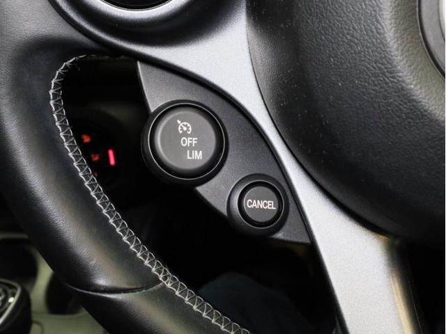 スマートフォーフォー BRABUS エクスクルーシブ 禁煙車 黒革シート シートヒーター ガラスルーフ USB入力端子 Bluetooth接続 ブラバスコンプリート レザーダッシュボード 専用エンジン 専用マフラー 専用AT 専用サスペンション ETC(40枚目)